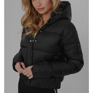 Women's Guess Black Hooded Puffer Jacket Size L